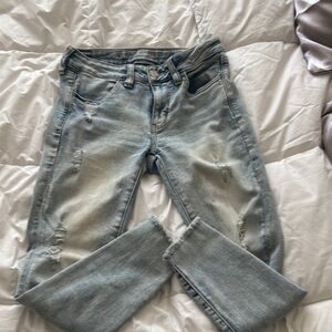 American Eagle Light Blue Distressed Women Jeans size 2 short